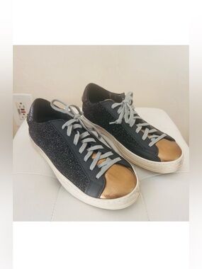 P448 John Blue Gray Leather Sneakers Metallic Toe Black Crystal Studs
